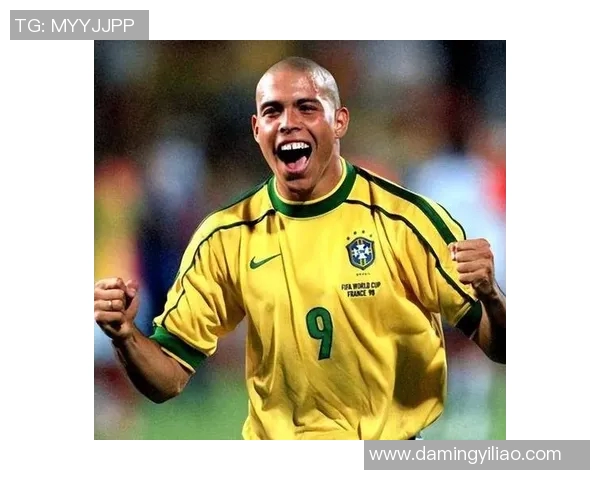 帅气足球明星的名字盘点他们的魅力与球场风采同样耀眼